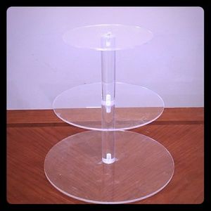 Clear plastic tower serving tray
